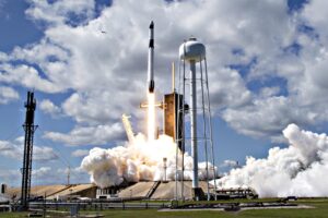 La Russia avvisa Musk e l’America. «I vostri satelliti sono bersagli»