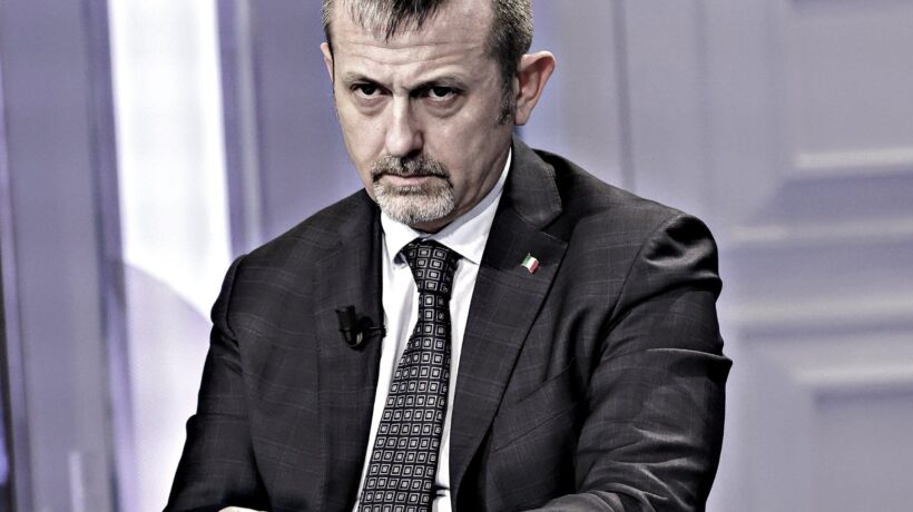 Il Pd alle corde scivola sull’Aventino grillino