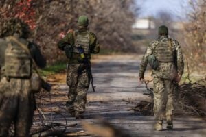 A un anno dallo scoppio della guerra il fronte tra Usa e Cina è la trattativa