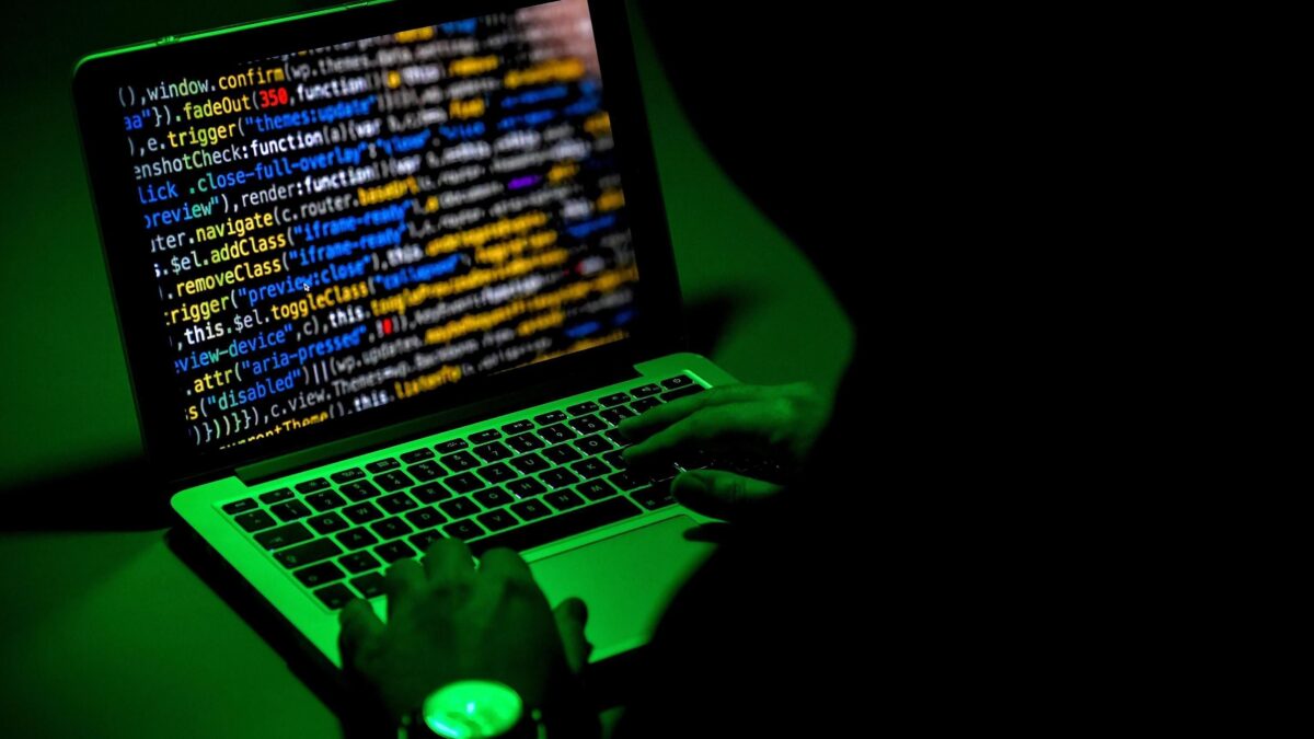 L’esercito arruola esperti cyber per prepararsi alla guerra ibrida