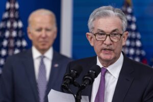 Il problema per la rielezione di Biden si chiama Fed