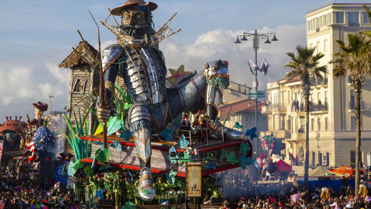 Carnevale, si comincia. Ecco i più belli in giro per l’Italia