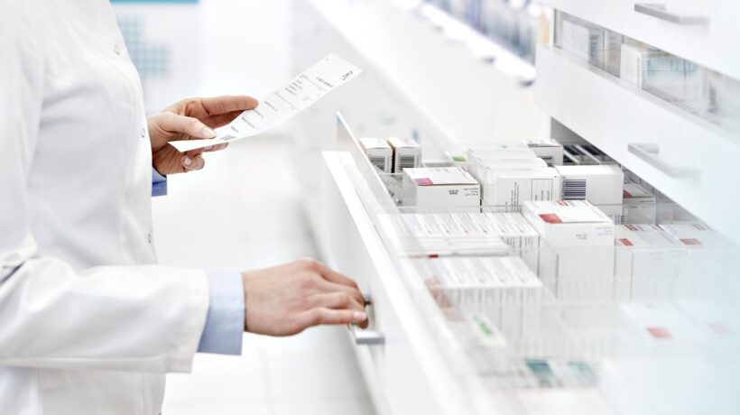 Introvabili anche i farmaci generici. Con l’inflazione produrli non conviene