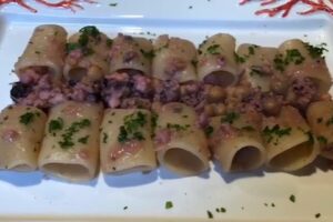 Cuciniamo insieme: paccheri polpo e ceci