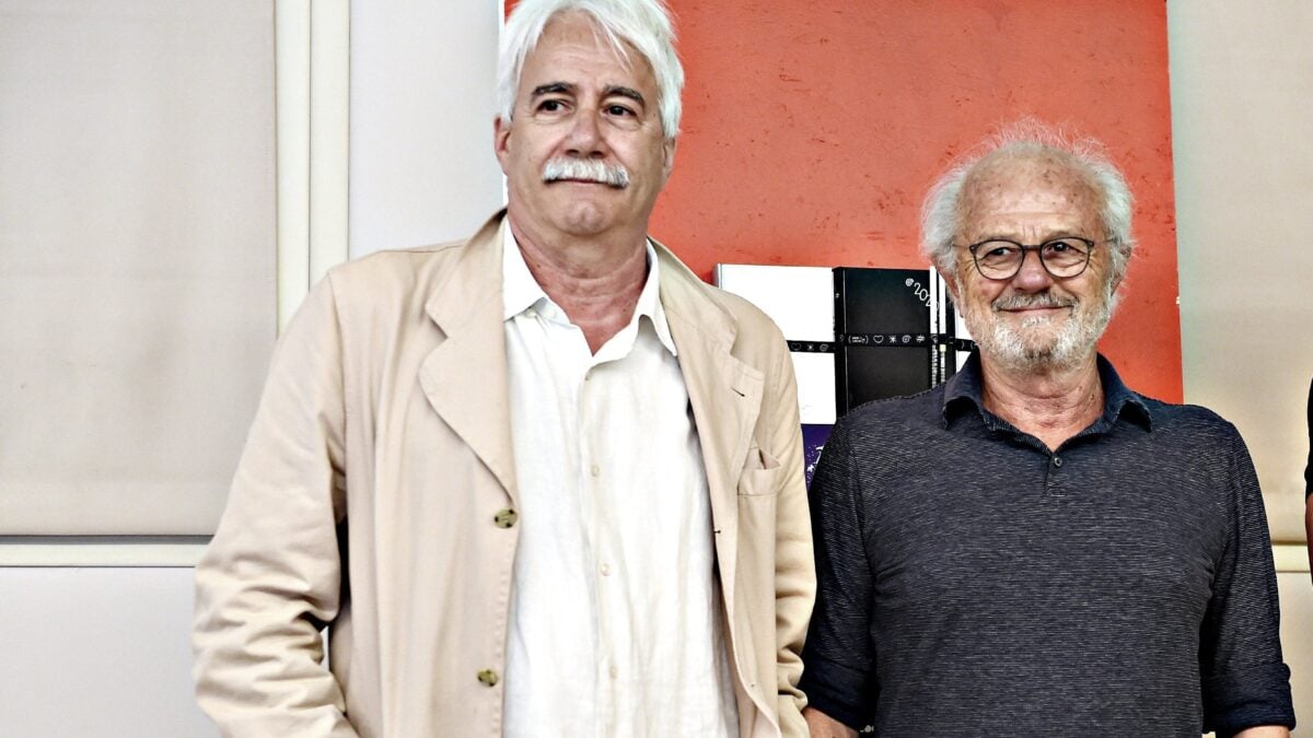 Smemoranda, il tracollo dell’impero rosso