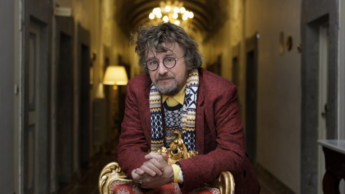 Aldo Nove: «Molti omosessuali sono infastiditi dall’ideologia fluida»