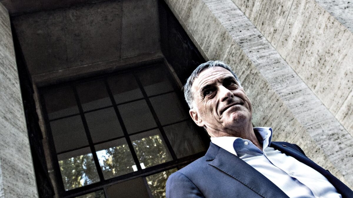 «Politici e manager non lo dicono. Avanti così e a breve l’Ilva chiude»