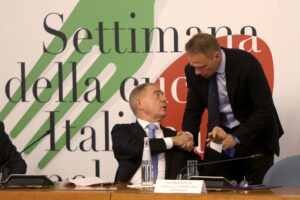 Urso e Lollobrigida sul podio dei ministri più graditi