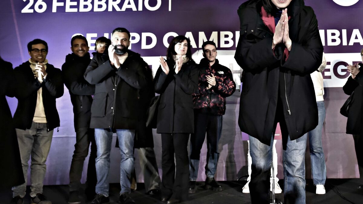 Uteri in affitto e niente obiettori: la Schlein dichiara guerra alle donne