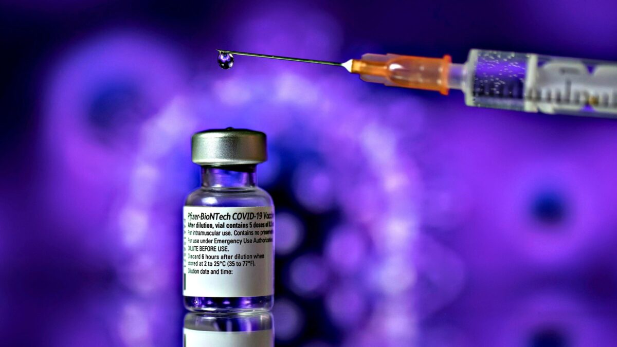 Se accoglie gli ucraini la Polonia è esentata dal comprare vaccini