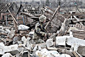 Resistere nel tritacarne di Bakhmut. Tensioni tra Zelensky e i suoi generali