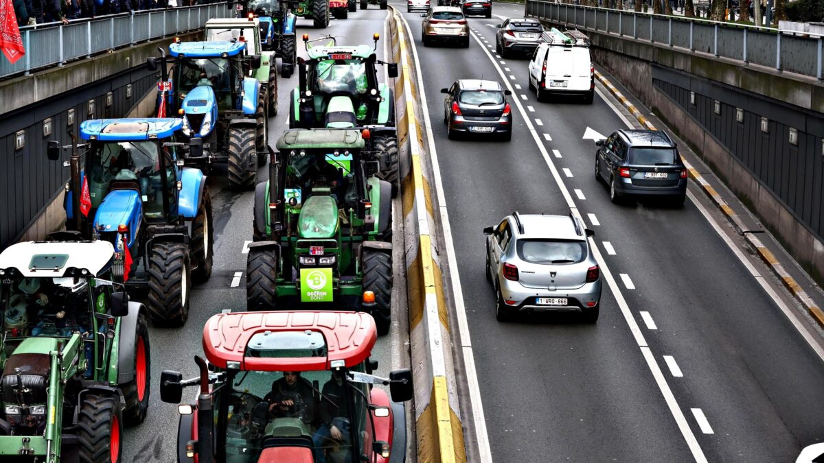 L’Ue sottovaluta l’ira degli agricoltori. La marcia dei trattori è solo all’inizio