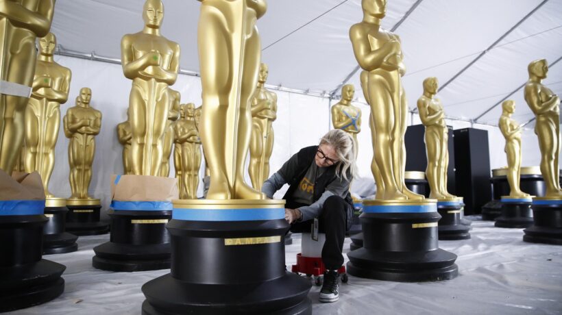 «Everything everywhere all at once» si appresta a fare incetta di statuette