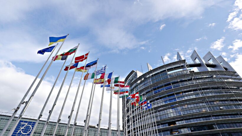 Il Parlamento europeo approva la patrimoniale verde sulla casa