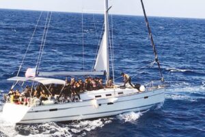 Nuove armi per la lotta agli scafisti e accelerazione sui flussi regolari