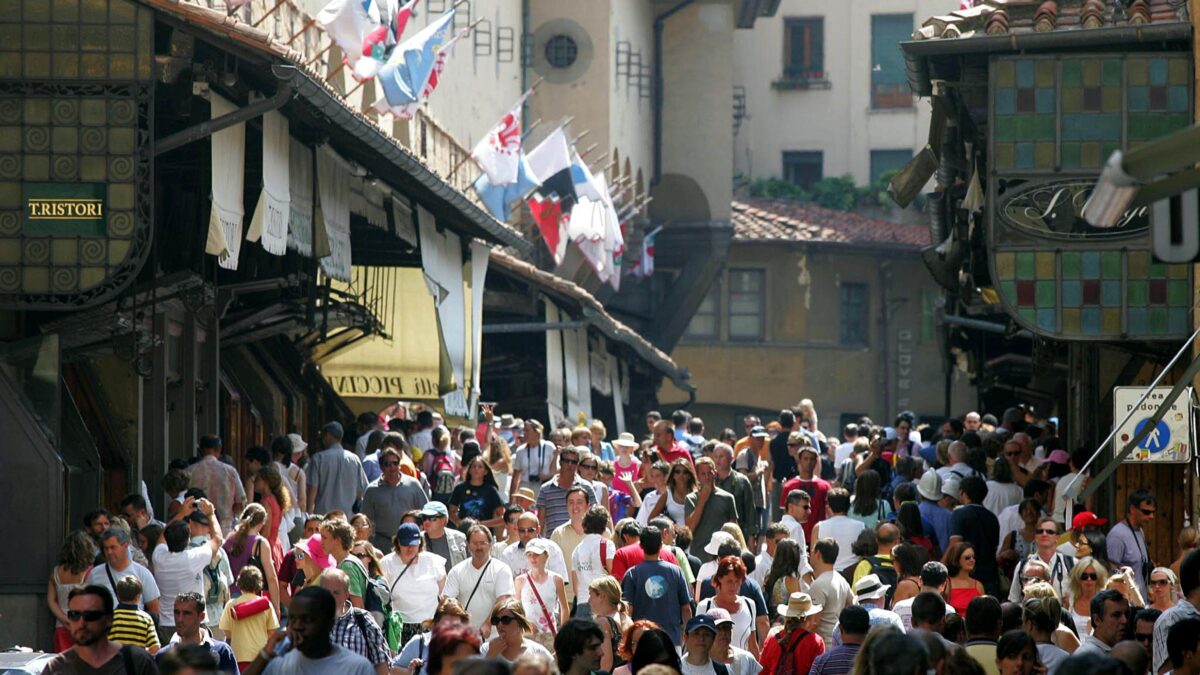 Turismo addio? Così l’Italia rischia di buttare il suo petrolio (nonostante il boom delle prenotazioni)