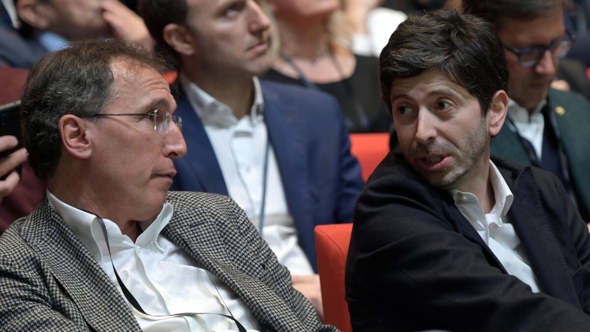 Le truppe di Speranza tagliano le gambe alla commissione Covid