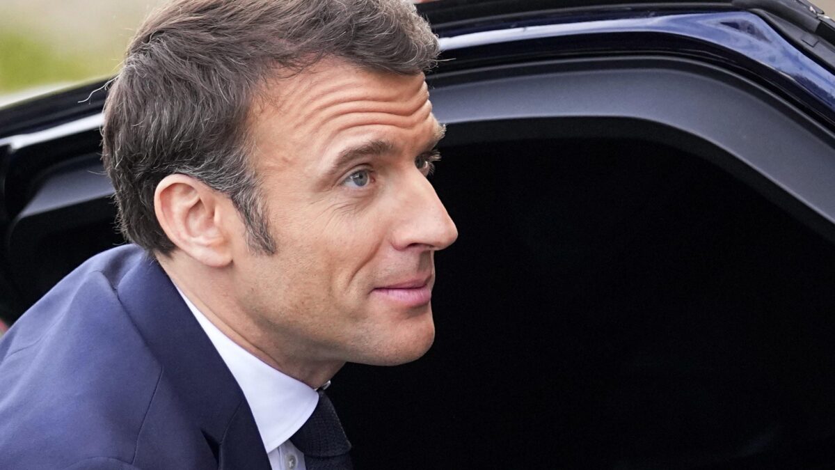 La Francia fa la rivoluzione contro Macron
