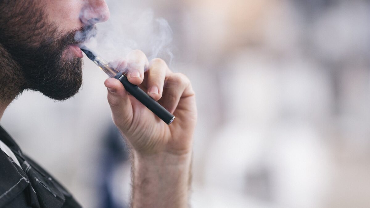 Così i tecnici spingono il bando totale al fumo