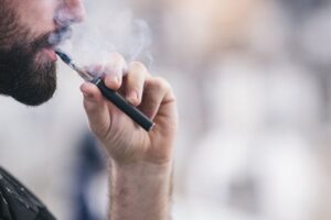 Così i tecnici spingono il bando totale al fumo