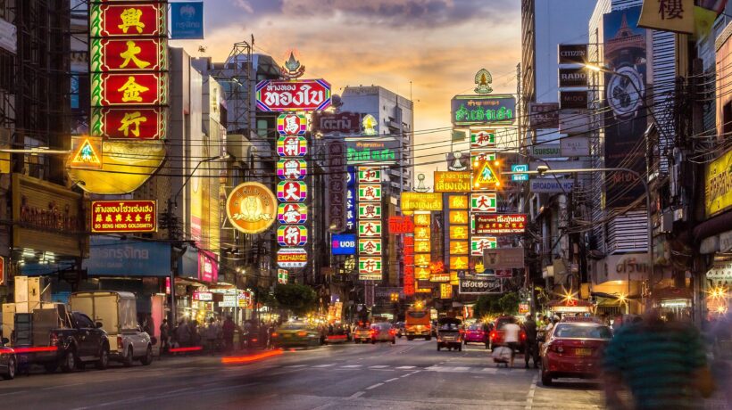Viaggio a Bangkok, dove sacro e profano convivono in un’armonia tutta loro