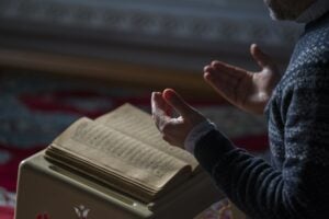 L’Islam ci conquista vincendo le nostre anime