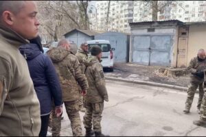 Reportage Ucraina, il dolore straziante dei funerali