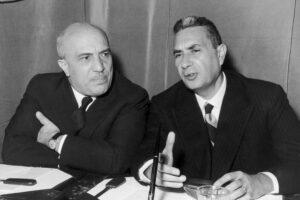 L’articolo 1 della Carta: un mito rosso scritto da chi fu sedotto dal fascismo