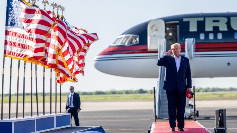 Oggi Trump va in tribunale. Ma per il 76% degli elettori il processo è politicizzato