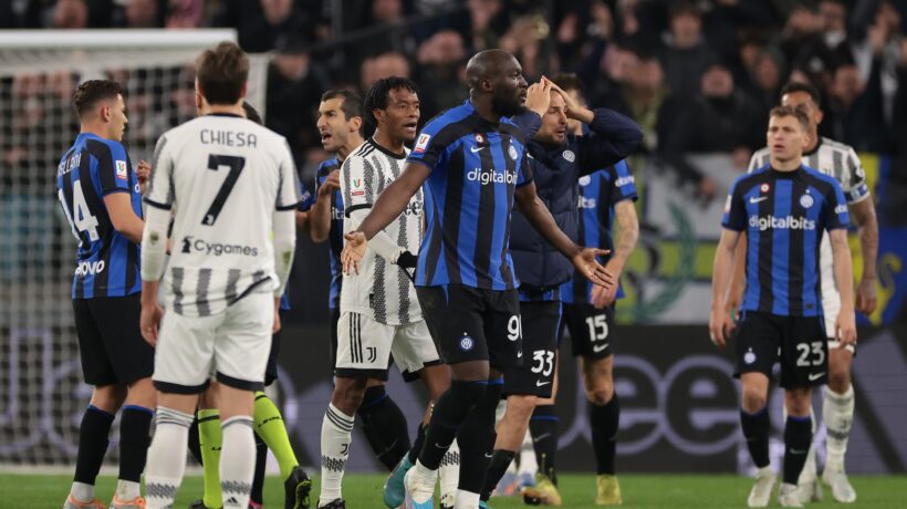 Chi è nel panico sul razzismo da stadio non sa che hanno già preso i razzisti
