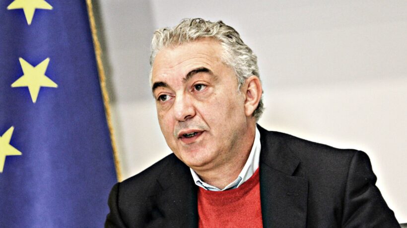 Arcuri verso il processo. I pm: «Mascherine pericolose, provvigioni abnormi»