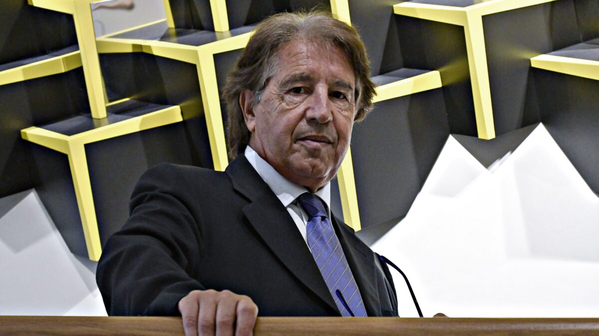 Alberto Brambilla: «Ecco perché non ci servono migranti»