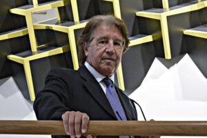 Alberto Brambilla: «Ecco perché non ci servono migranti»