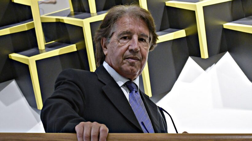 Alberto Brambilla: «Ecco perché non ci servono migranti»