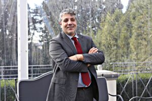 «Col cibo sintetico si rischia il monopolio»