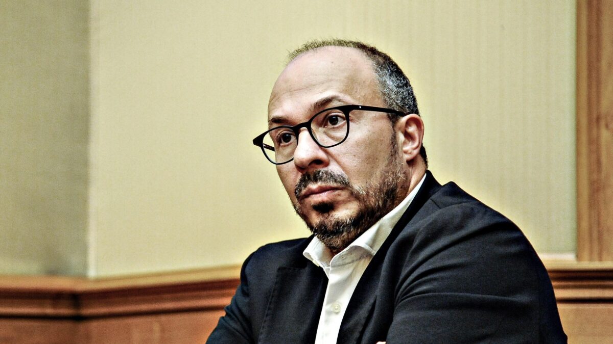 La sinistra prova a sabotare la commissione