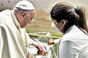 Recupero lampo per il Papa. Non vuole essere sostituito durante la Settimana Santa