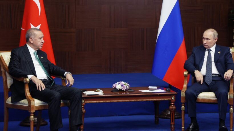Le ragioni politiche (e nucleari) del viaggio di Putin in Turchia