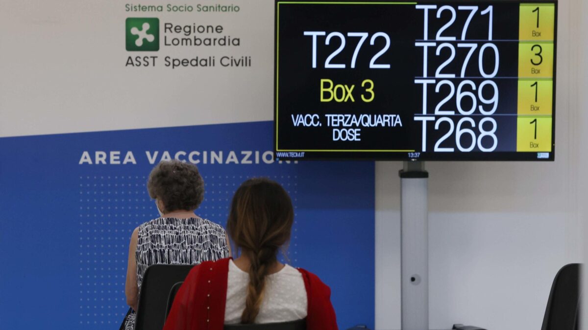 Campagna vaccinale come «valore etico»: ricatto per ottenere il controllo sociale