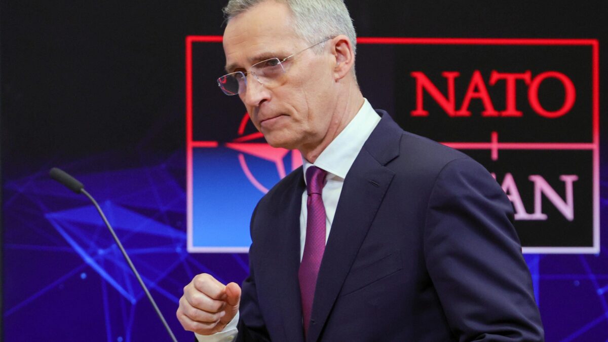 «I piani della Nato diffusi sui social». Però Mosca li avrebbe taroccati