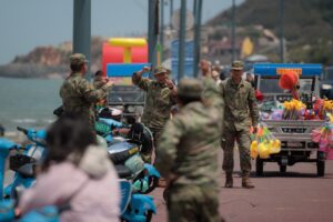 La Cina conclude l’invasione simulata. E in mare a Taiwan arriva una nave Usa