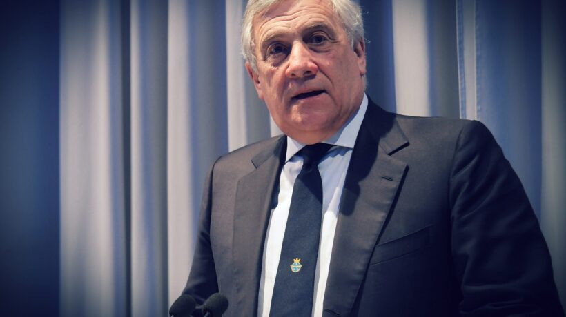 Due missioni per frenare la fuga dalla Tunisia