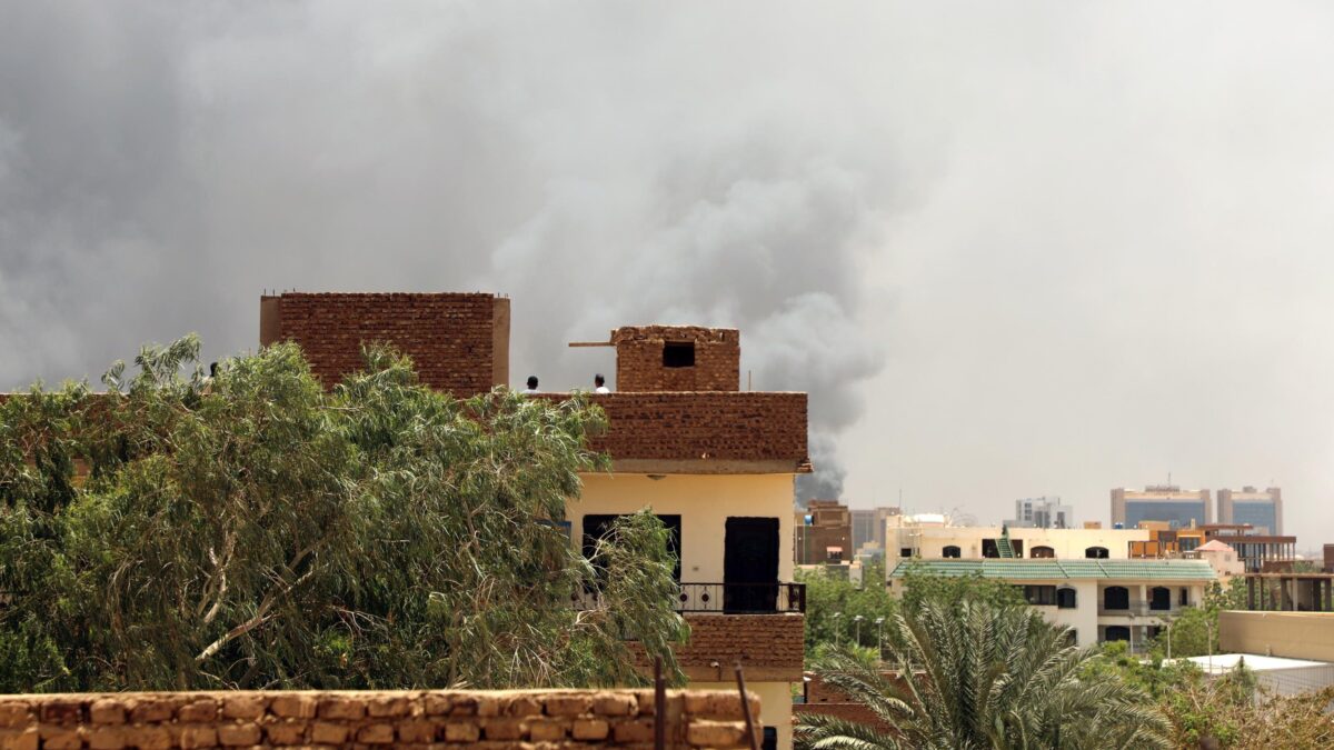 C’è un colpo di Stato pure in Sudan. Sbrighiamoci con il piano Mattei