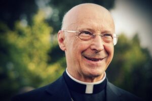 «Un’élite con interessi giganteschi non vuole che si facciano più figli»