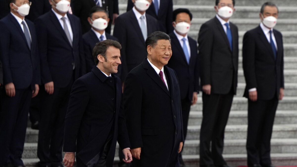 Asse Cina-Francia per la pace in Ucraina. Kiev alla Germania: «Grazie per i missili»