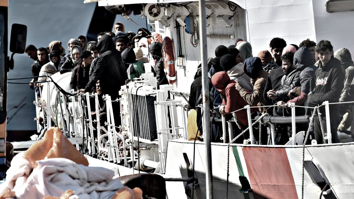 Finalmente è legge la stretta sui trafficanti