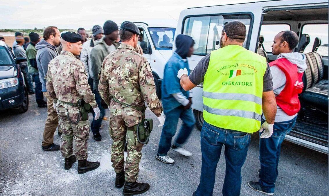 Sistema d’accoglienza incontrollata e stupri: arrestati due stranieri