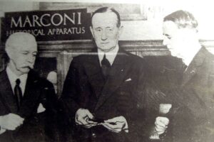 Marconi, innovatore e imprenditore. Non era comunista: va dimenticato