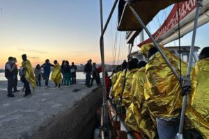 Nuova strage a Lampedusa. E l’Ue cincischia