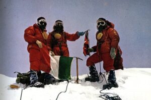 Cinquant’anni fa, la prima volta degli Italiani sull’Everest